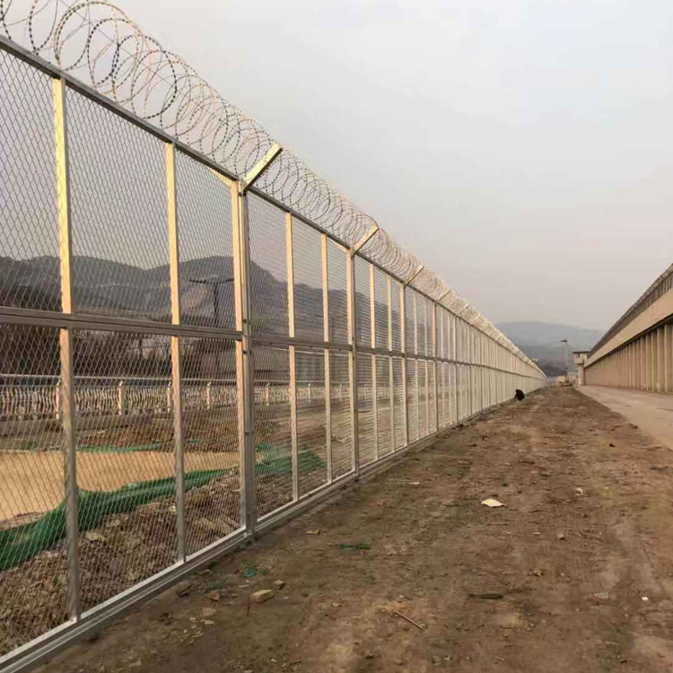 安徽机场外围隔离网图片4