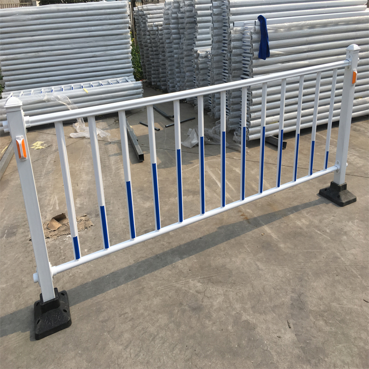 安徽道路交通护栏图片4