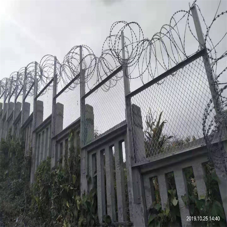 铁路热镀锌防爬刺价格多少图片7